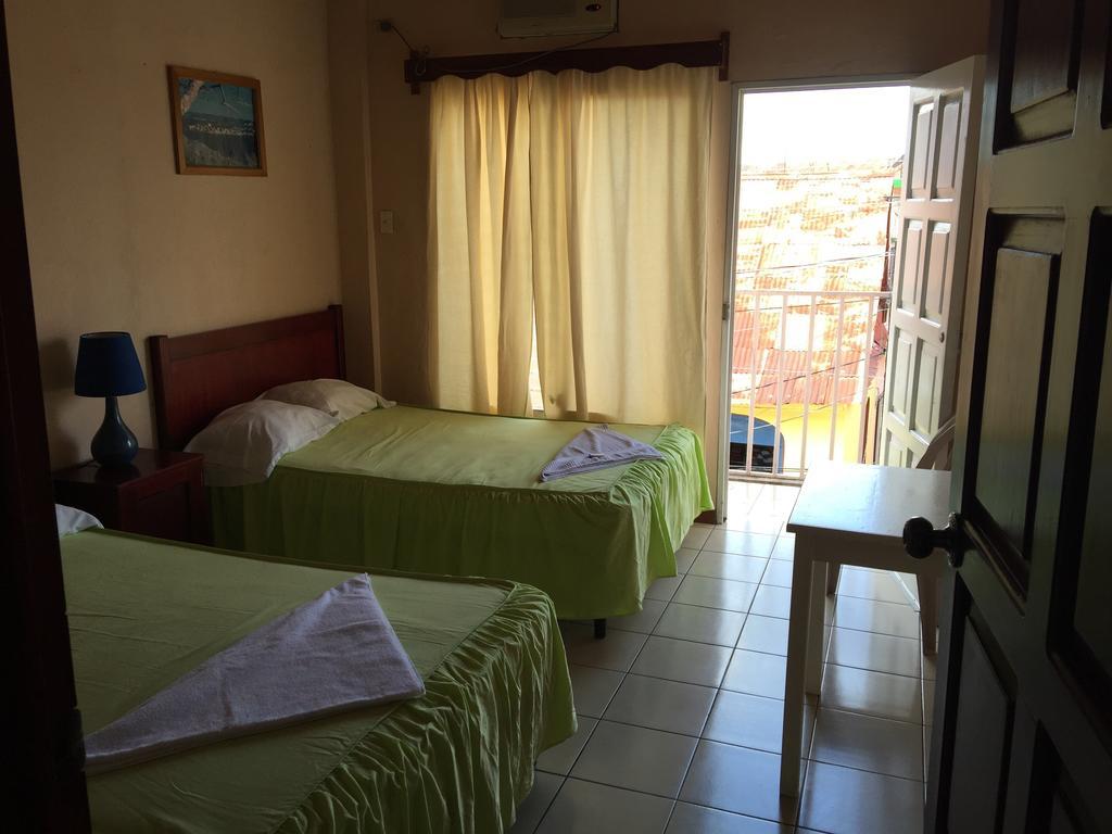Hotel Villa Margarita Flores Room photo